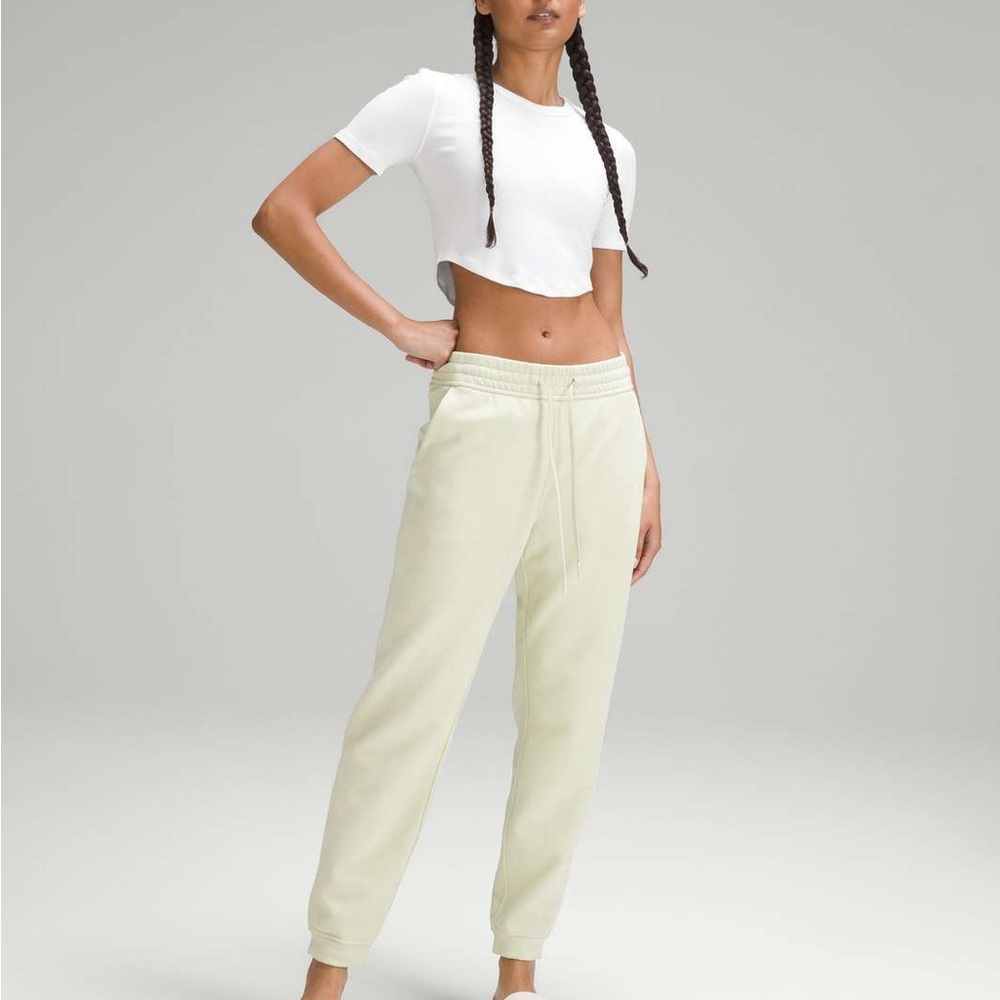 Lululemon Hold Tight Cropped T-Shirt